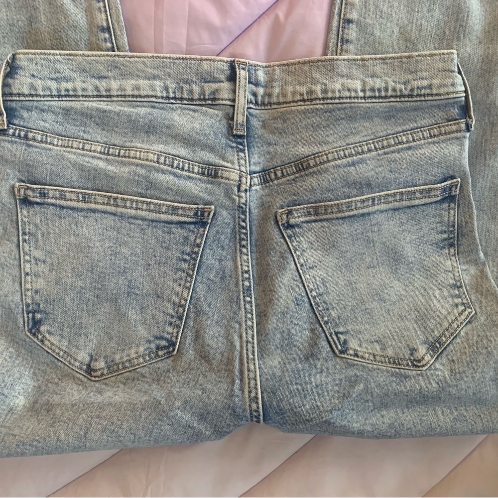 GAP Faded High Rise Skinny Jeans - Picture 3 of 6